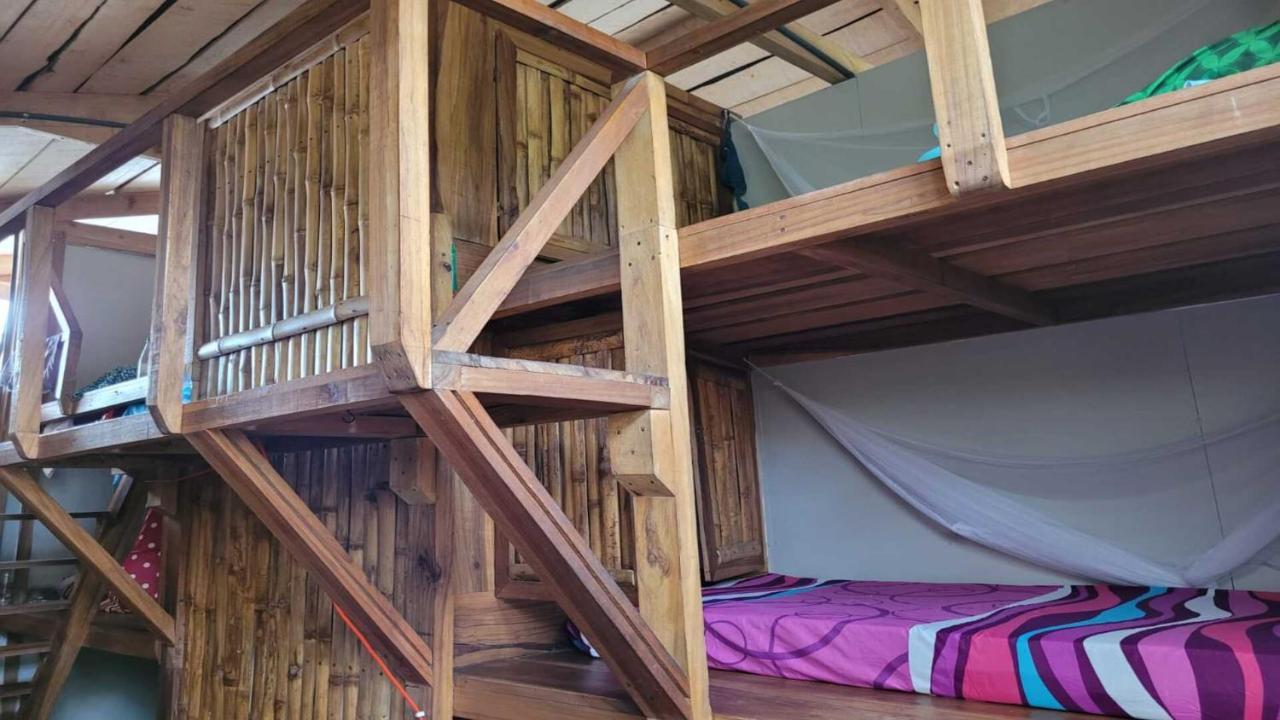 Hostel Roots Family Puerto Viejo de Talamanca Zewnętrze zdjęcie